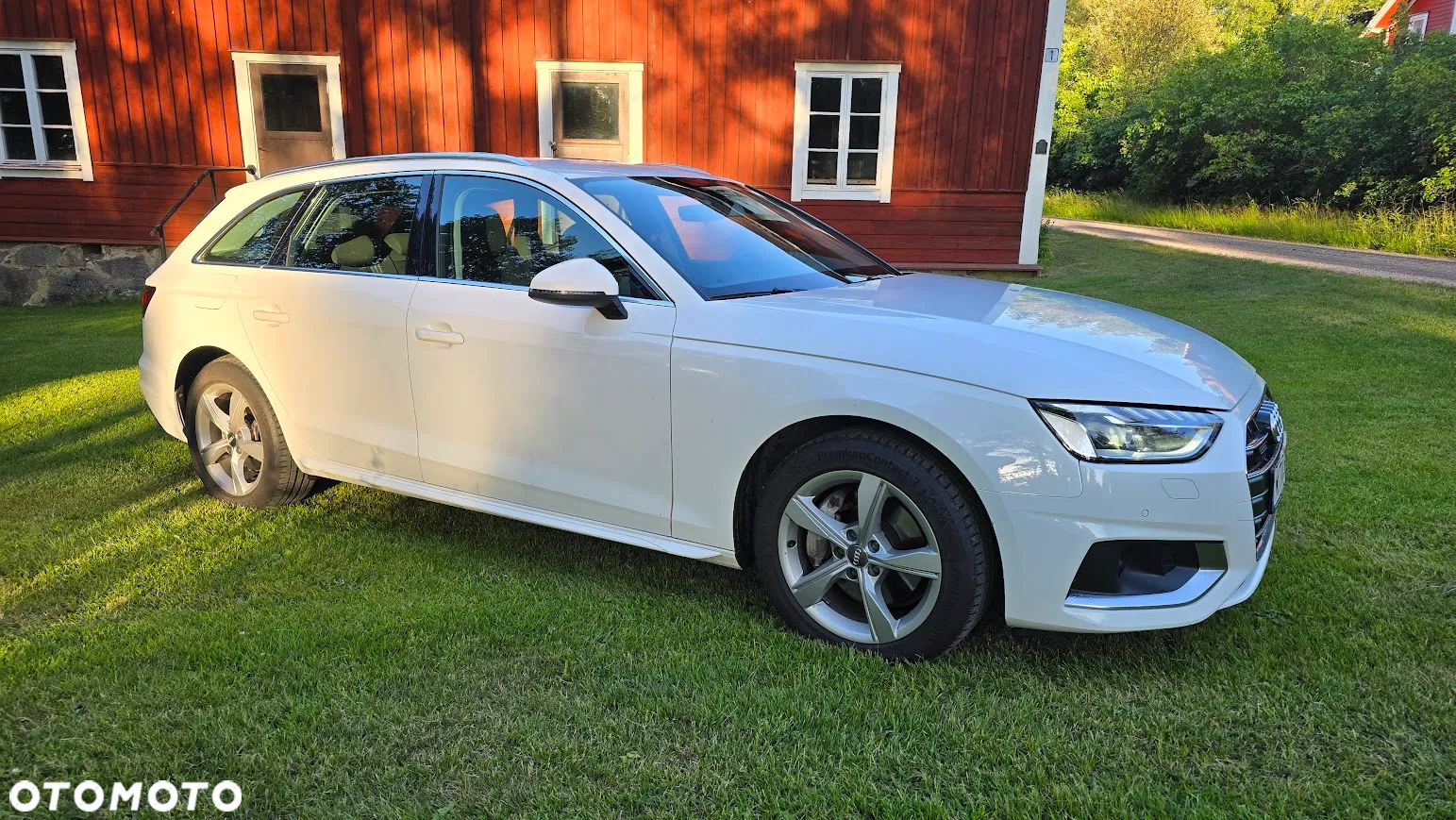 Audi A4 Avant 40 TDI quattro S tronic - 11
