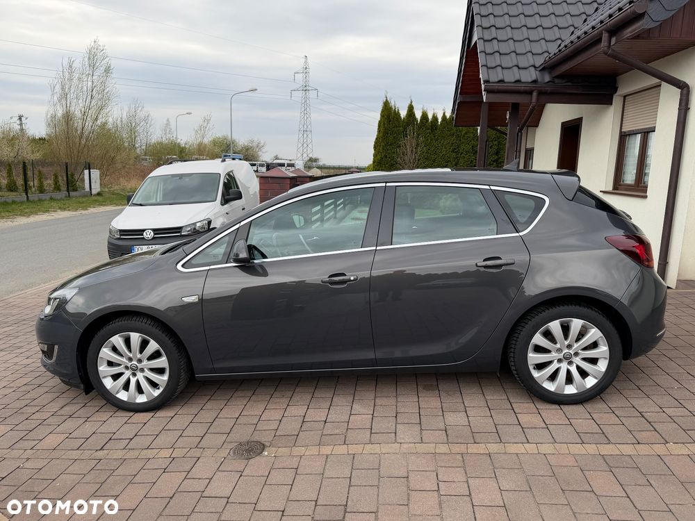 Opel Astra 1.4 Turbo Exklusiv - 9