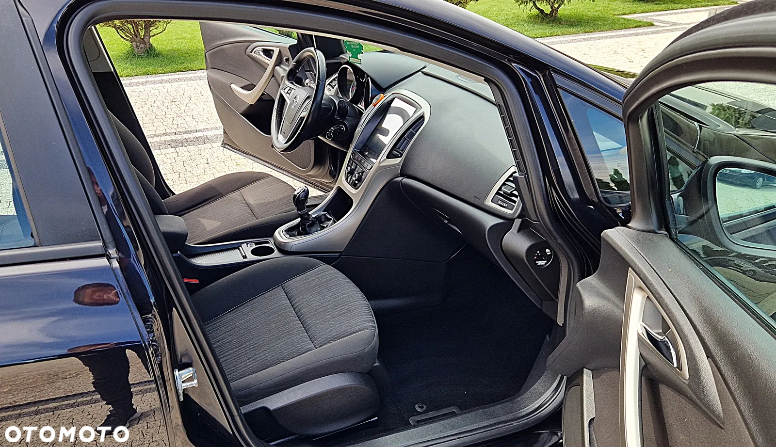 Opel Astra 1.4 Turbo Color Edition - 15