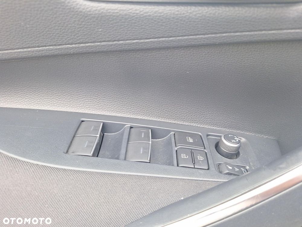 Toyota Corolla - 20