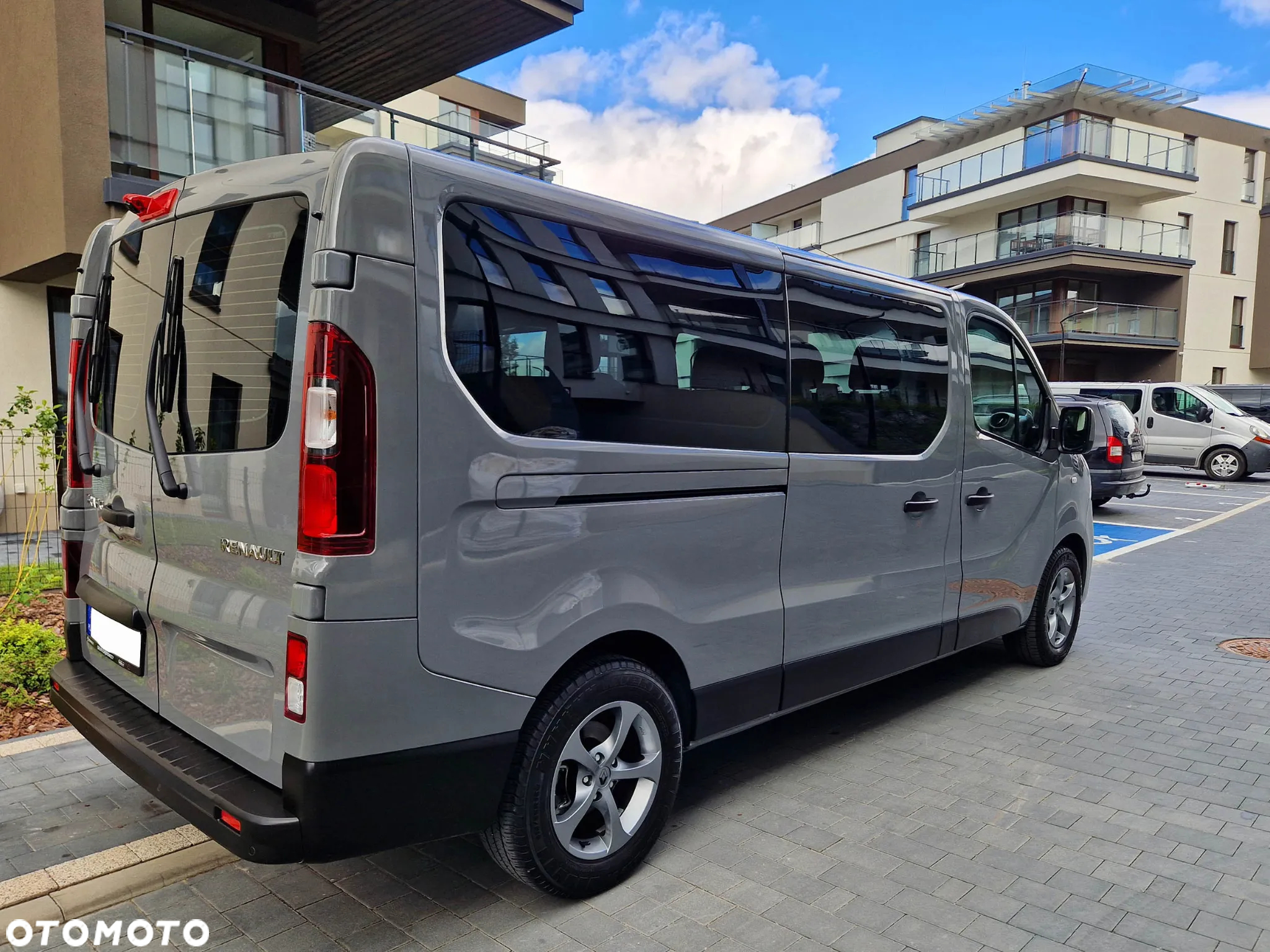 Renault Trafic Grand SpaceClass 1.6 dCi - 7