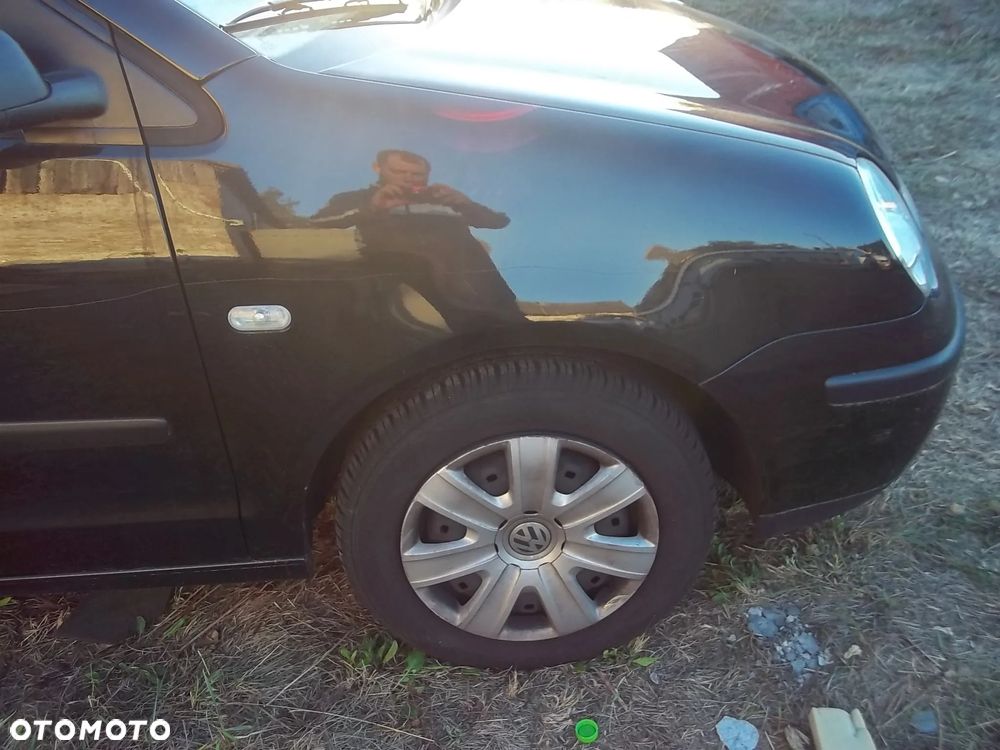 błotnik VW Polo 9N  LC9Z - 1