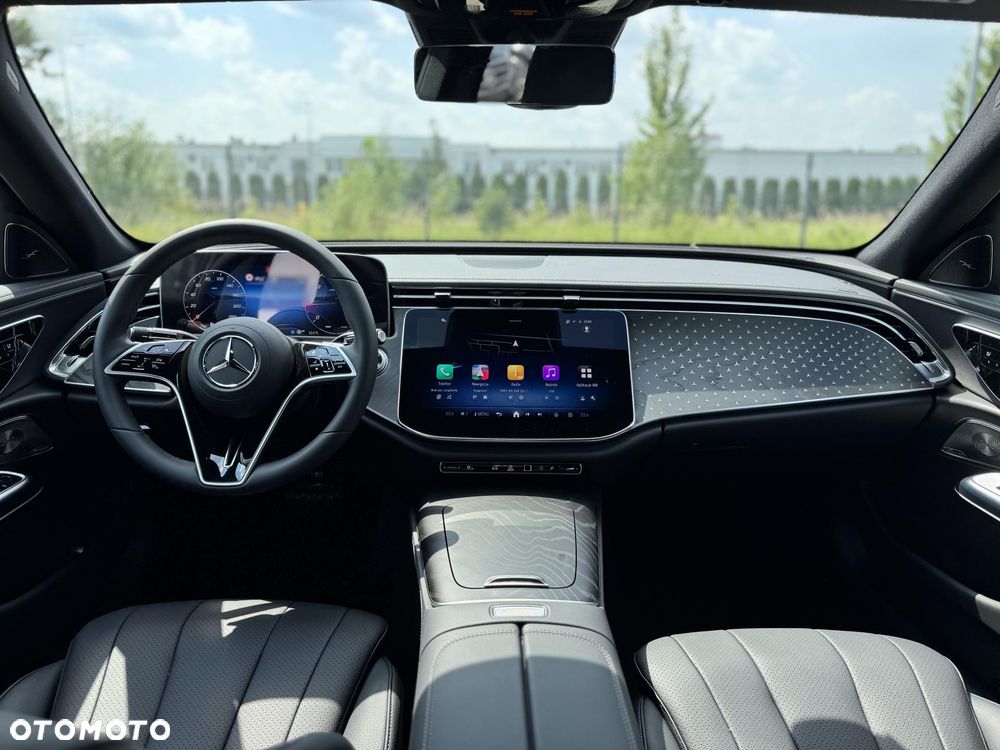 Mercedes-Benz Klasa E 220 d mHEV 4-Matic Exclusive 9G-Tronic - 15