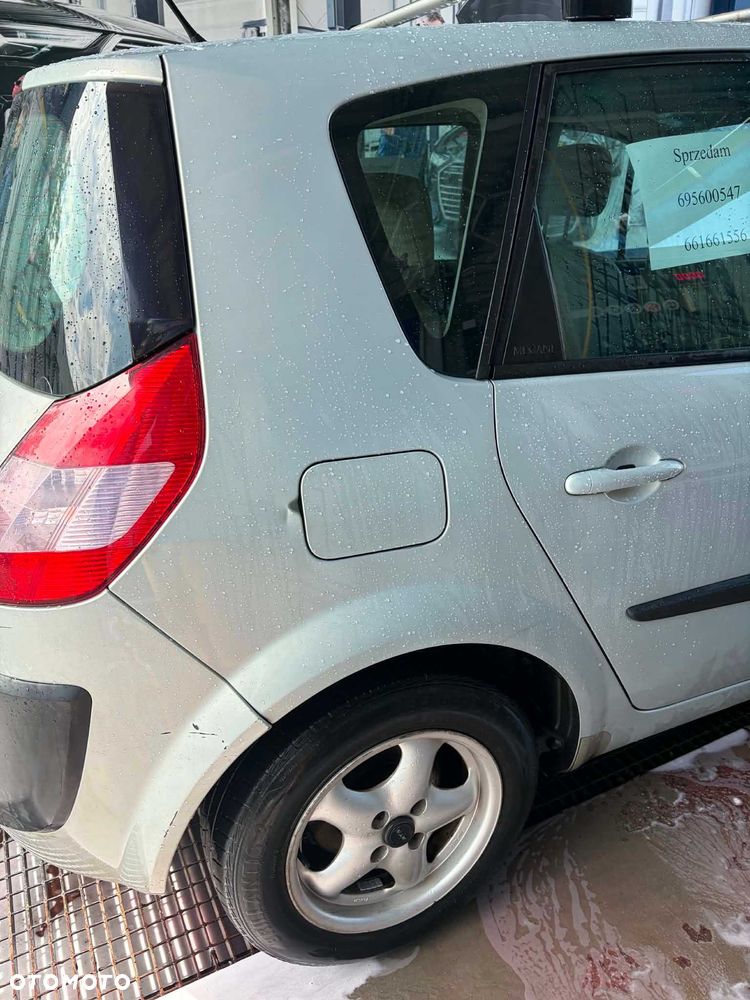 Renault Scenic - 7