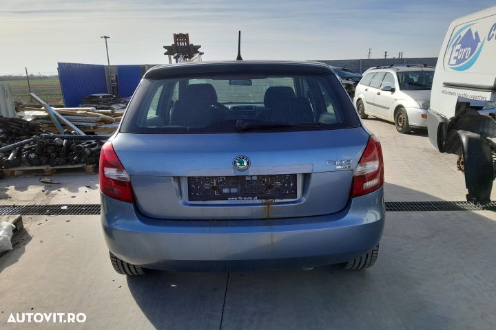 Radio cd 5J0035161 Skoda Fabia 5J [2007 - 2010] Hatchback 1.4 TDI MT - 8