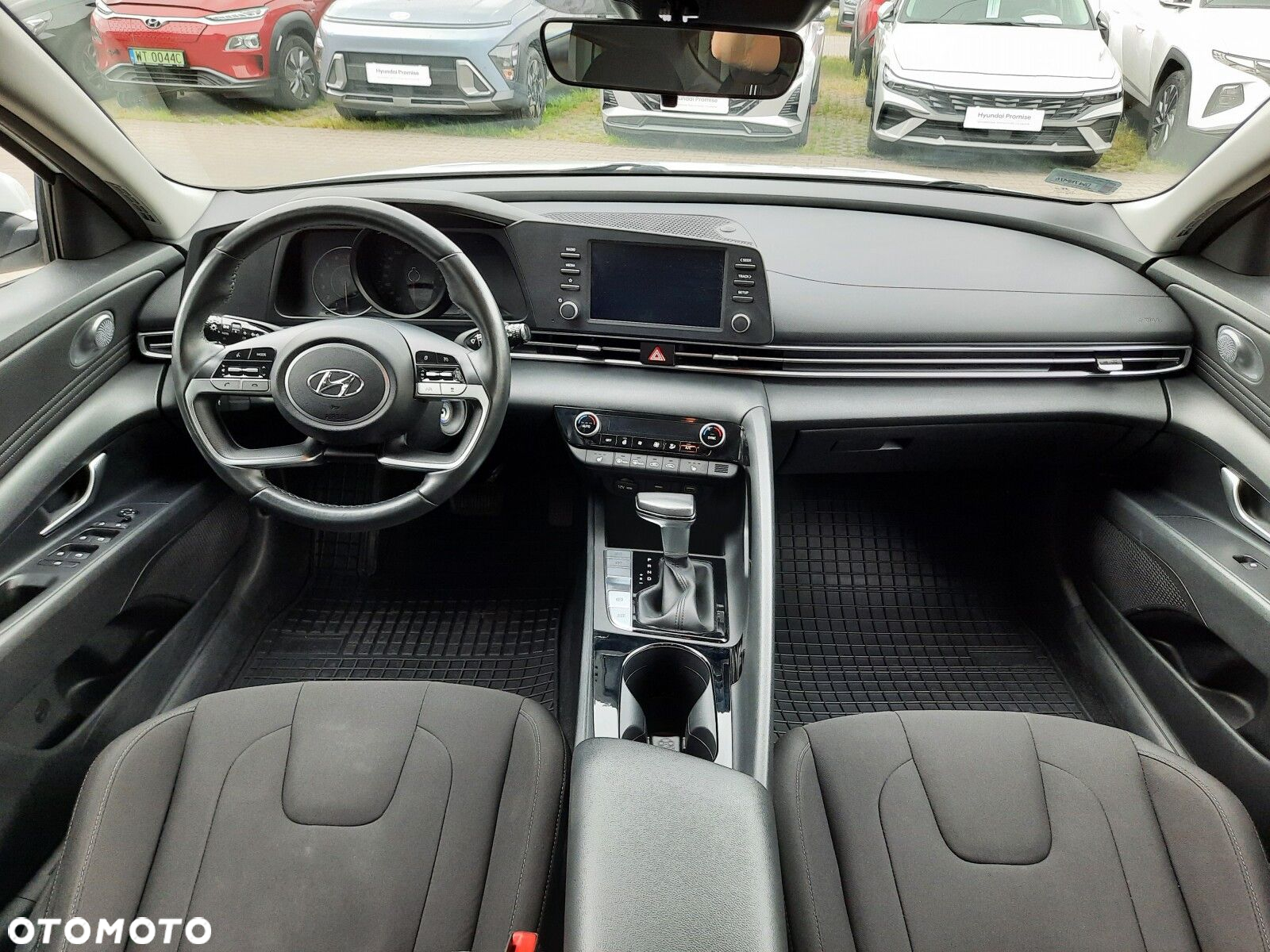 Hyundai Elantra 1.6 Smart CVT - 4