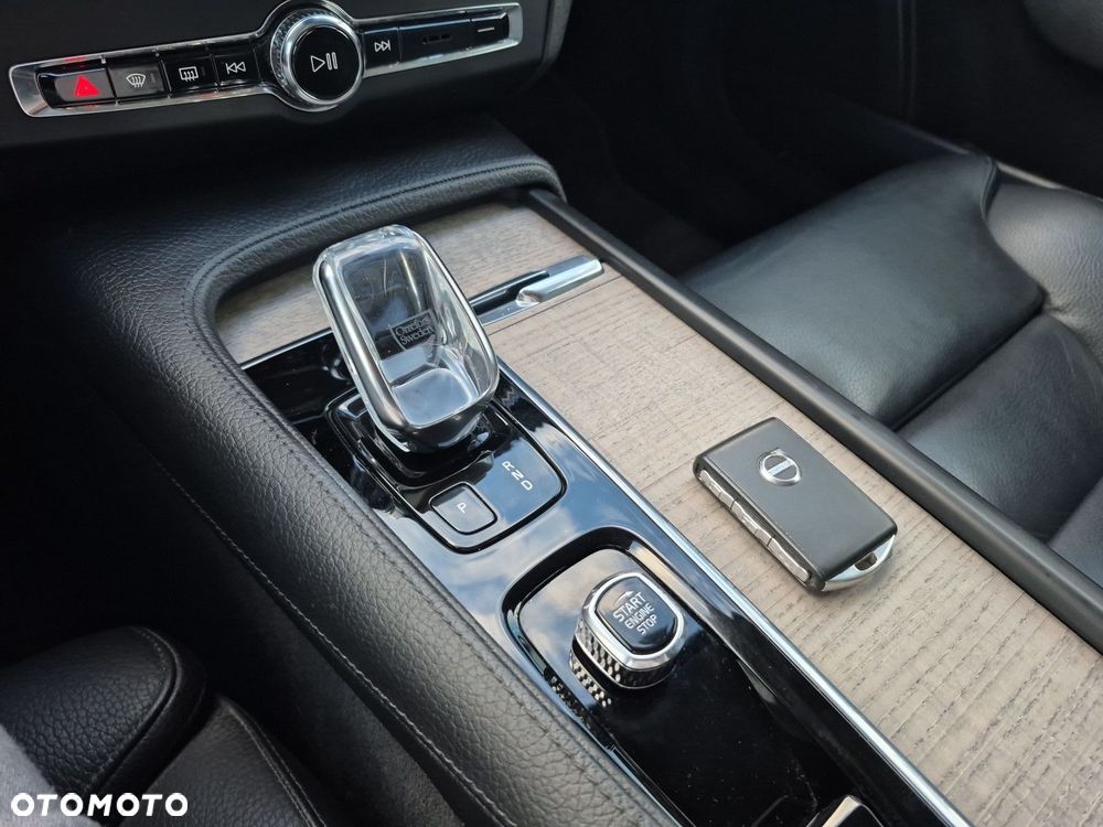 Volvo S90 - 20