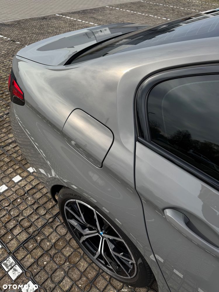 BMW Seria 5 518d M Sport sport - 12