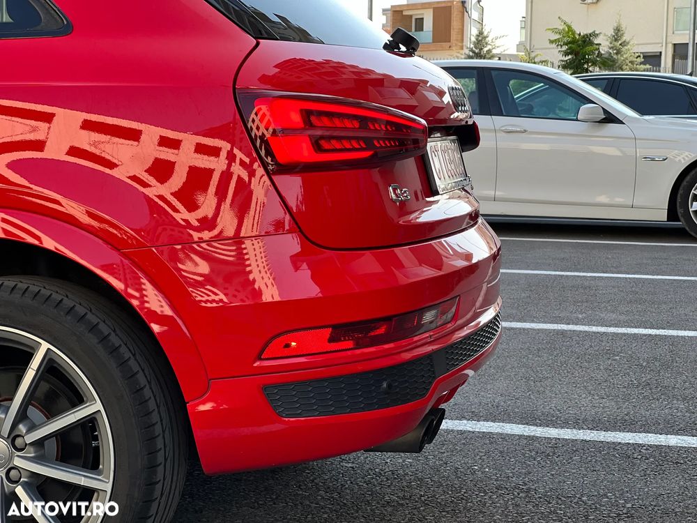 Audi Q3 2.0 TFSI Quattro S tronic - 29