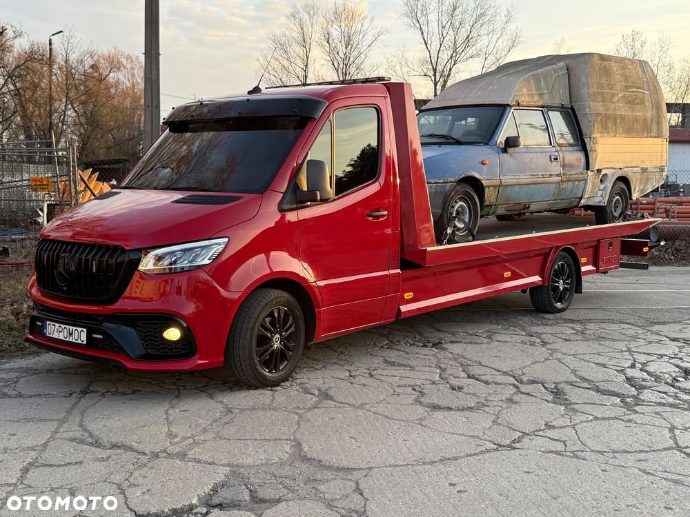 Mercedes-Benz Sprinter 319 3.0 v6 - 24