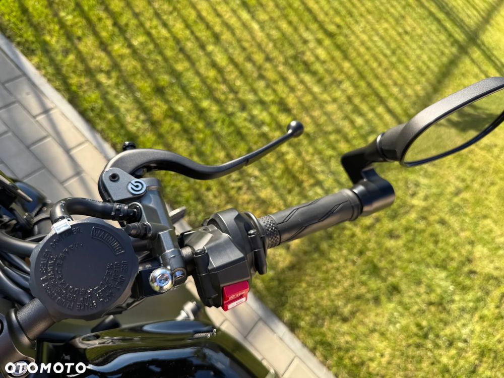 Yamaha XSR - 36