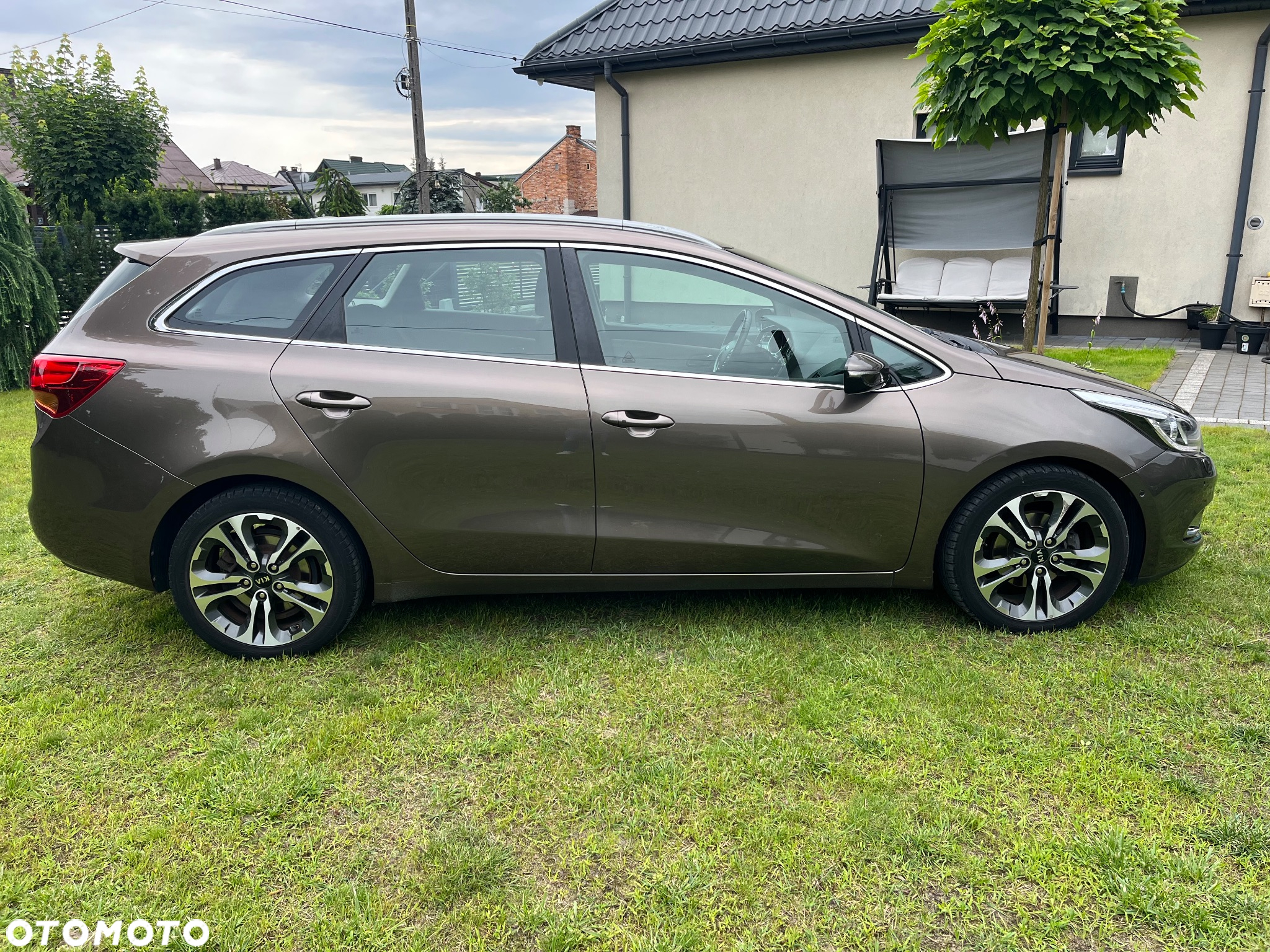 Kia Ceed 1.6 CRDi SW Spirit - 3