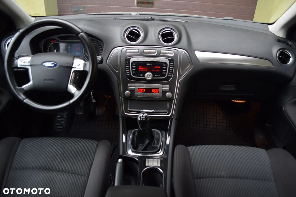Ford Mondeo 2.0 Viva Titanium - 13