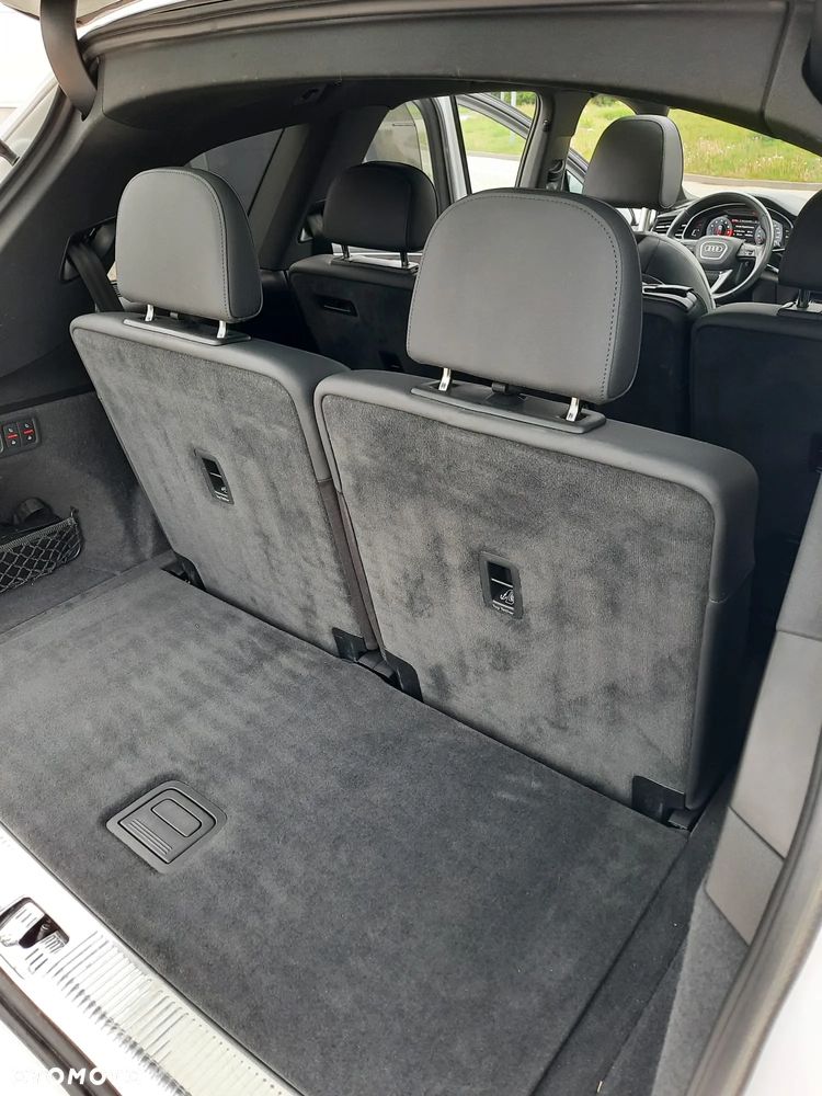 Audi Q7 55 TFSI mHEV Quattro Tiptr - 24