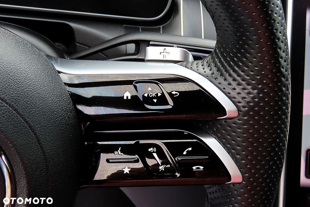 Mercedes-Benz Klasa C 220 d 4Matic 9G-TRONIC Edition AMG Line - 28