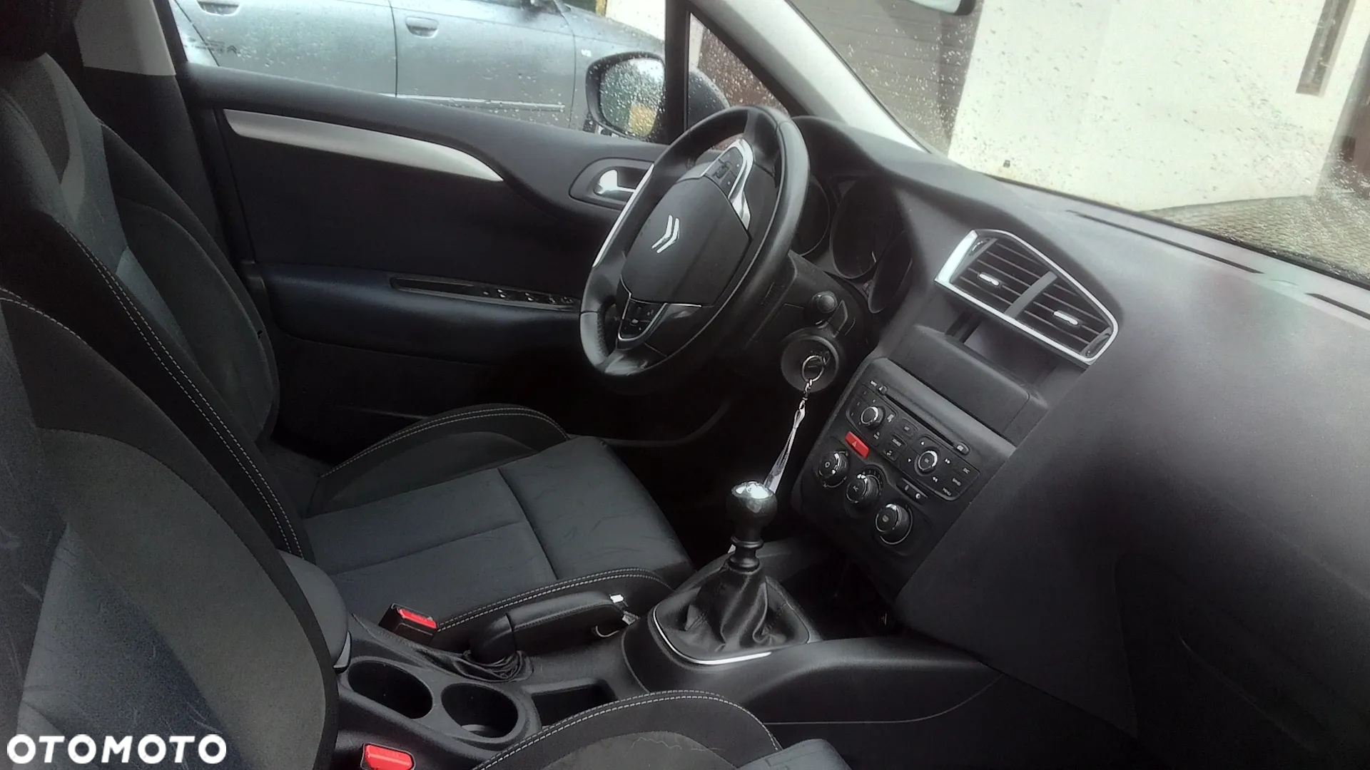 Citroën C4 1.6 HDi Exclusive - 5