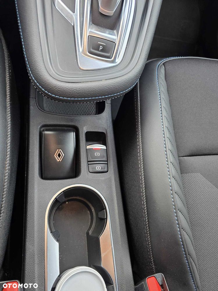 Renault Captur - 13