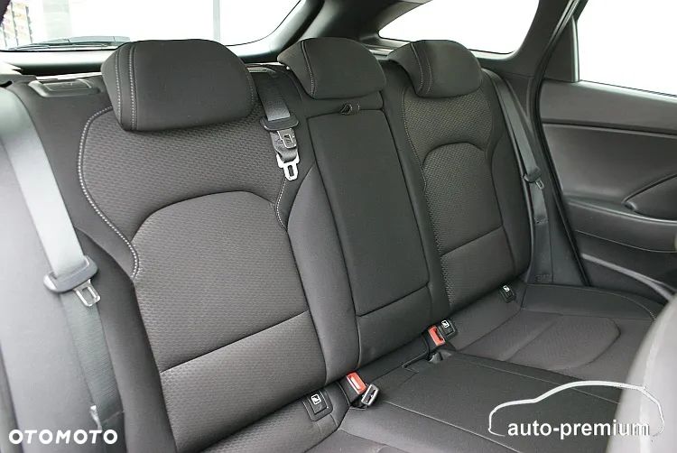 Hyundai i30 Kombi 1.6 CRDI Family+ - 30