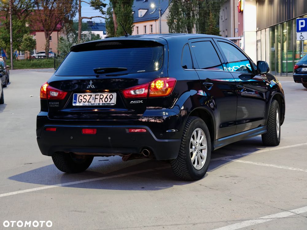 Mitsubishi ASX 1.8 DID Invite 4WD AS&G - 3