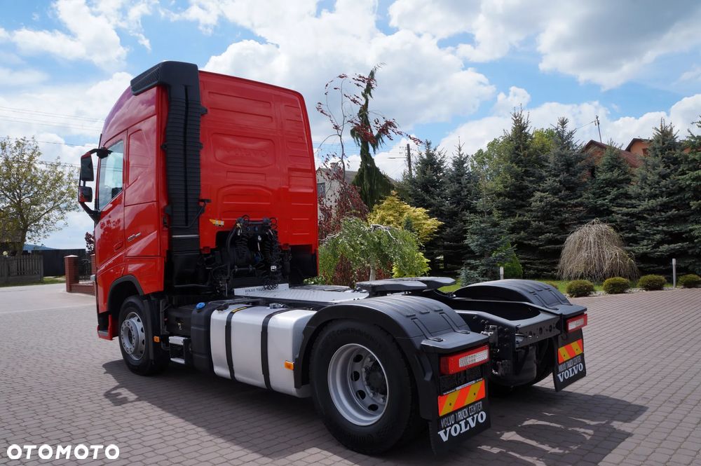 Volvo FH 4 EURO 6 GLOBETROTTER PRZEBIEG 161 TYS KM ZŁOTY KONTRAKT - 3
