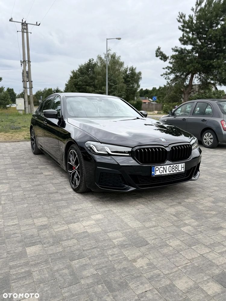 BMW Seria 5 520d xDrive mHEV M Sport sport - 3