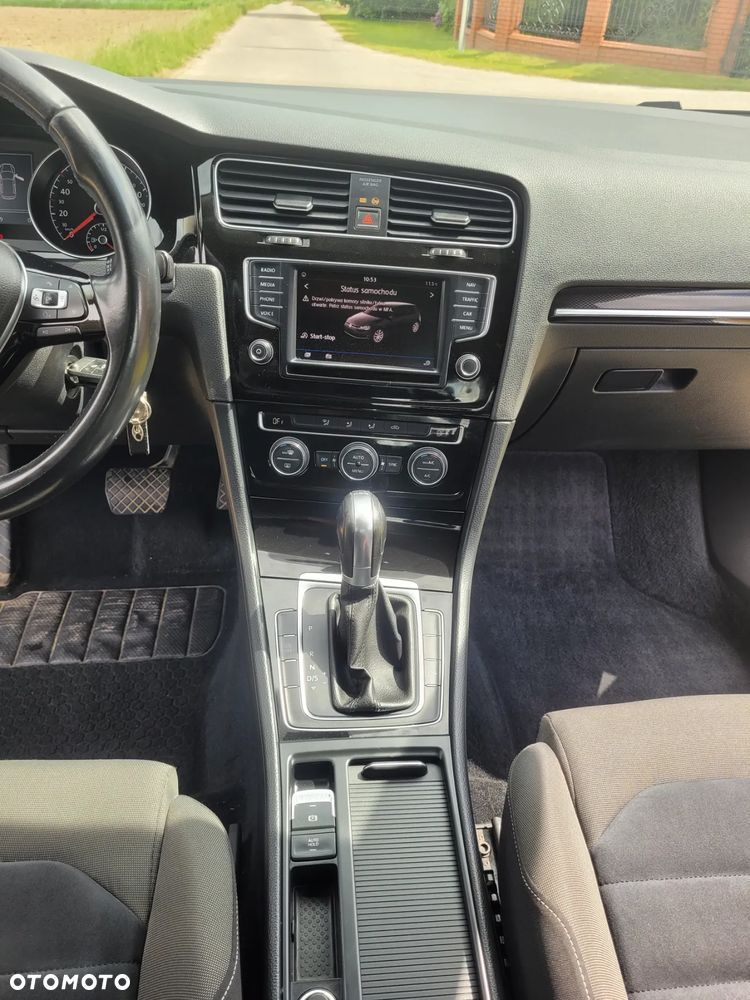Volkswagen Golf VII 1.6 TDI BMT Highline DSG - 12