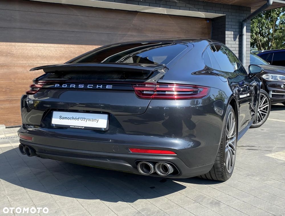 Porsche Panamera 4S Diesel - 9