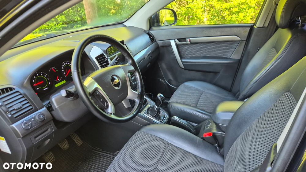 Chevrolet Captiva 2.4 2WD 7 Sitzer LS Family Edition - 5