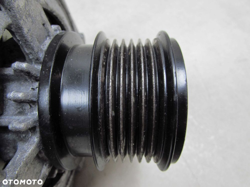 CHRYSLER GRAND VOYAGER IV 2.5 00-07 ALTERNATOR - 4