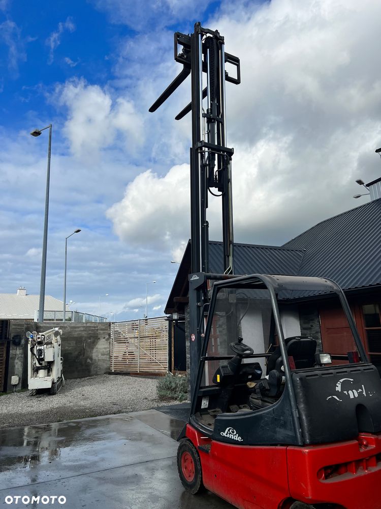 Linde E20 - 3