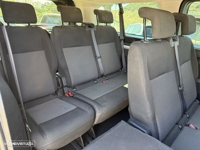 Citroën Spacetourer - 25