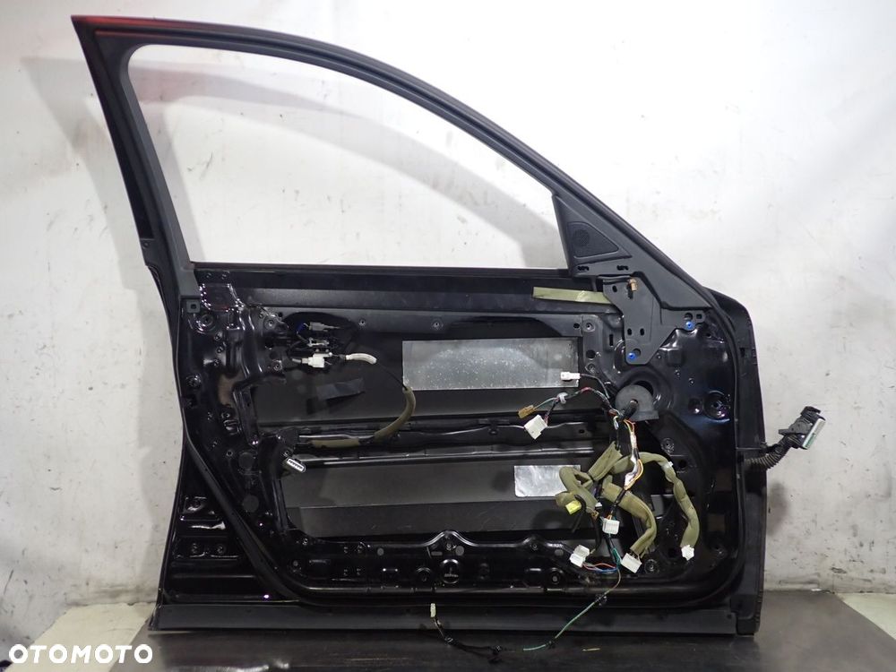 DRZWI LEWY PRZÓD INFINITI M37X KOL:GAC - 16