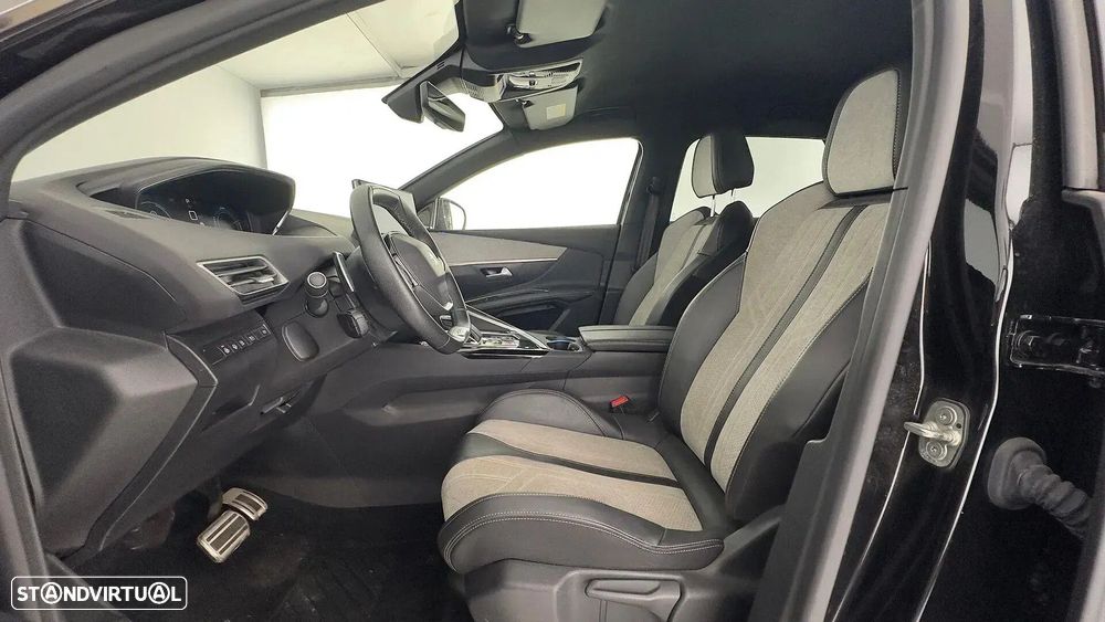 Peugeot 3008 1.6 Hybrid GT e-EAT8 - 29