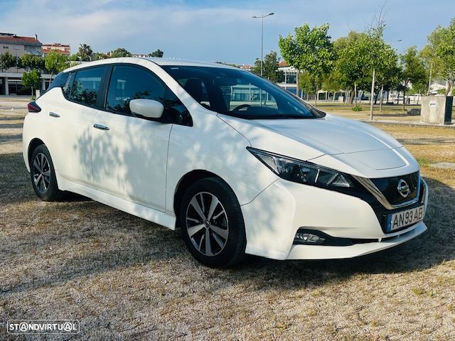 Nissan Leaf 40 kWh Acenta - 4
