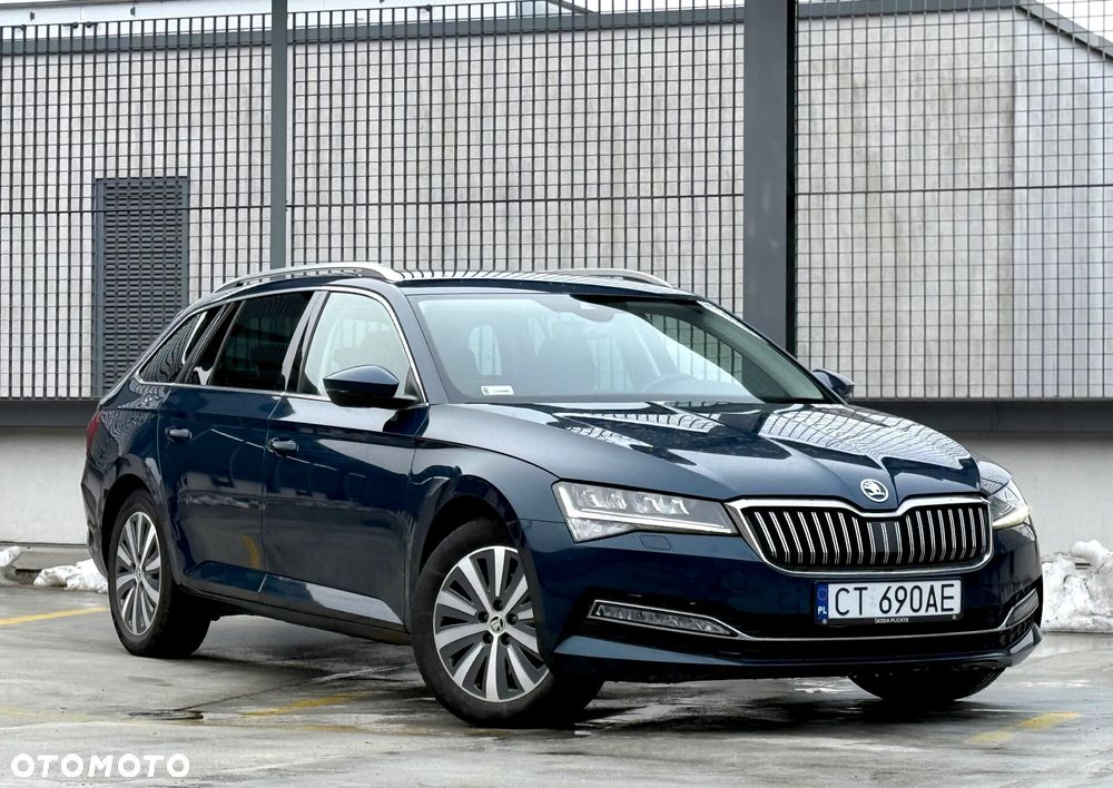 Skoda Superb 2.0 TDI SCR Style DSG - 5