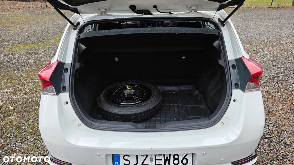 Toyota Auris 1.33 VVT-i Life - 35