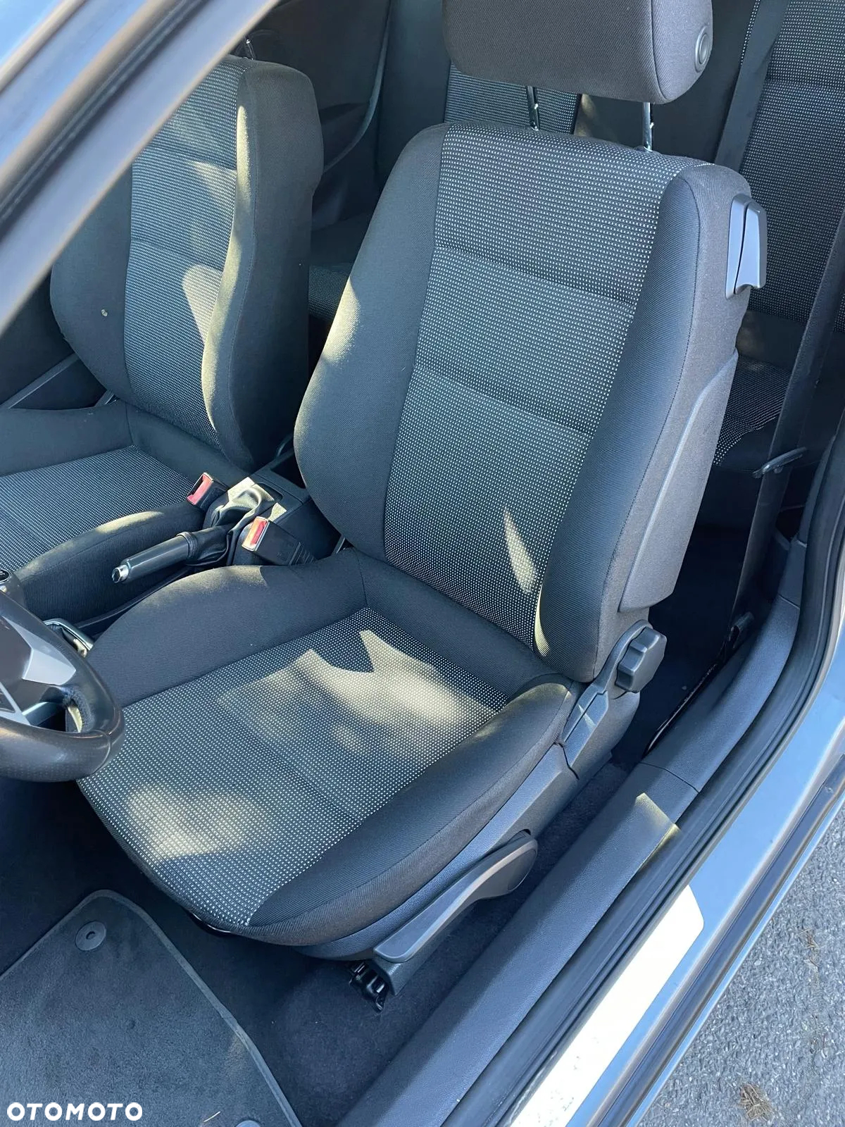 Opel Astra GTC 2.0 Turbo Sport - 6