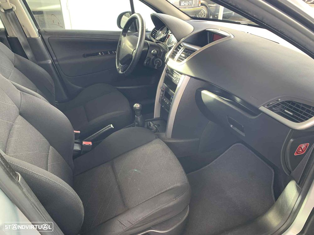 Peugeot 207 SW 1.4 SE Sportium - 9