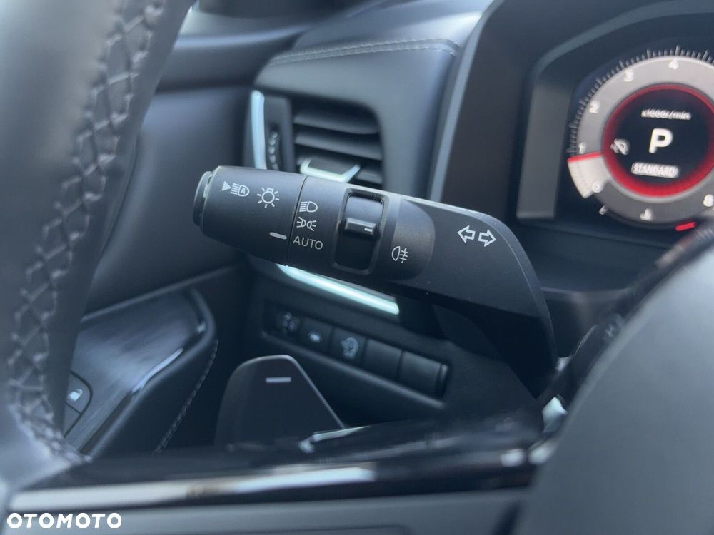 Nissan Qashqai 1.3 DIG-T MHEV N-Connecta Xtronic - 29