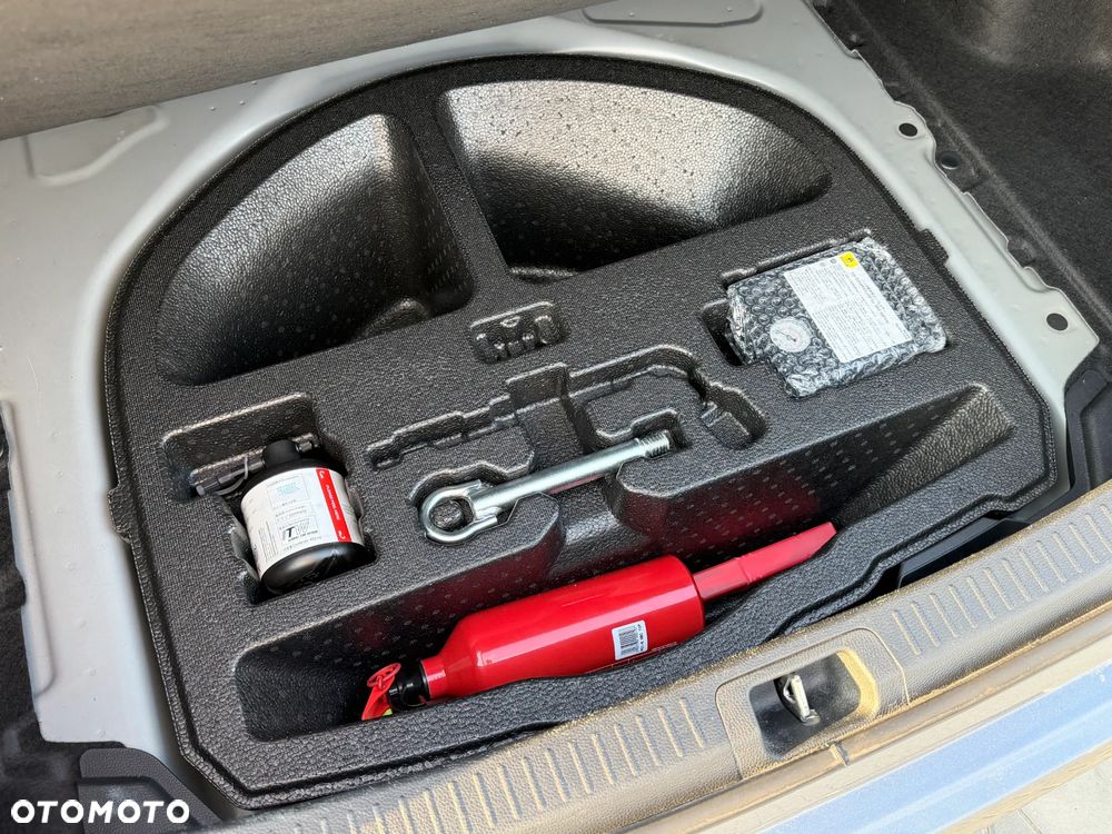 Toyota Corolla 1.5 Comfort - 40