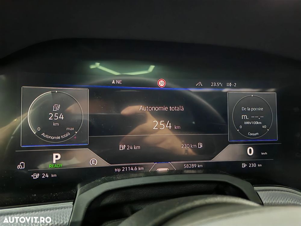 Volkswagen Touareg V6 TSI eHybrid PHEV R - 35