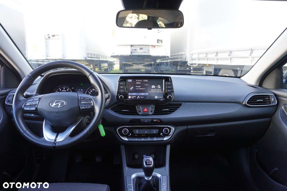 Hyundai i30 - 16