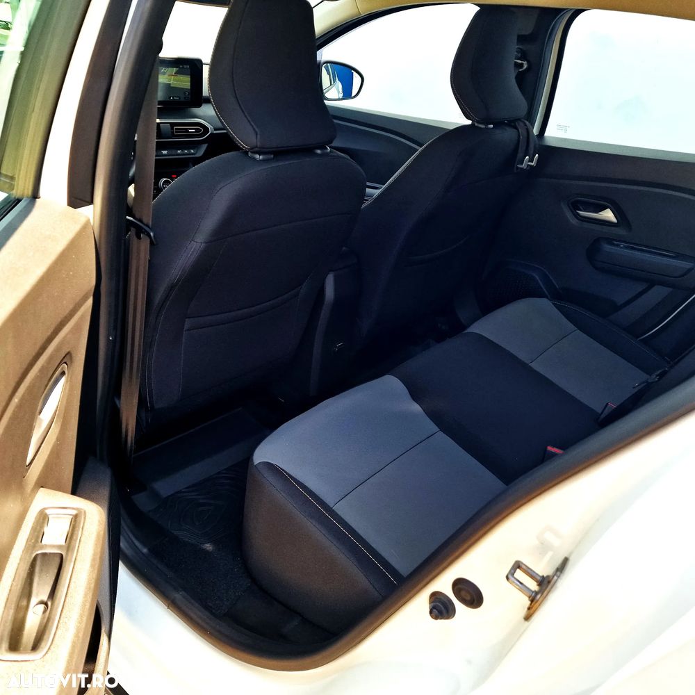 Dacia Sandero Stepway TCe 90 MT6 Extreme - 12
