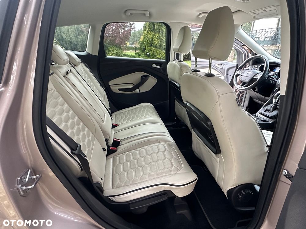 Ford Kuga Vignale 2.0 TDCi AWD - 6