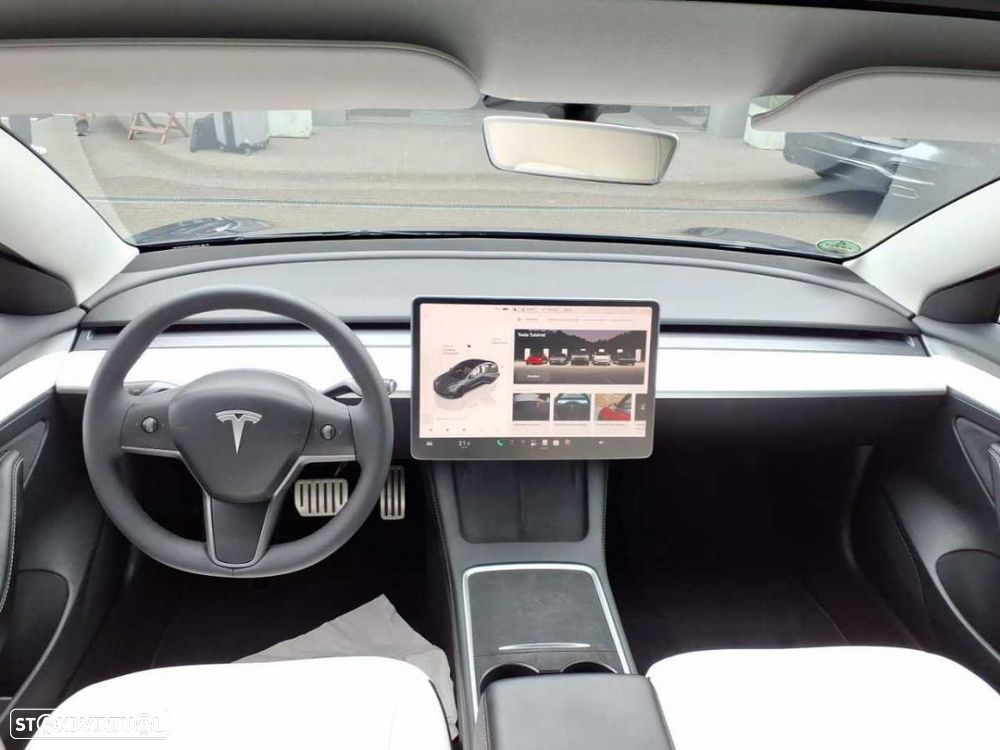 Tesla Model 3 Long Range AWD Dual Motor Performance - 3