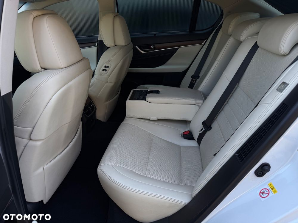 Lexus GS 450h Prestige - 19