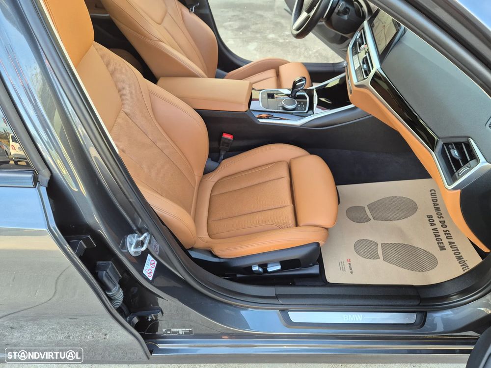 BMW 320 e Touring Line Luxury Auto - 43