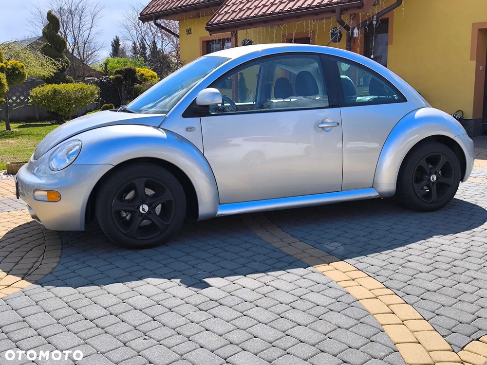 Volkswagen New Beetle 1.6 - 12
