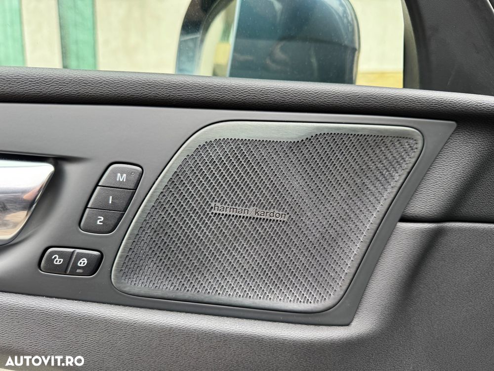 Volvo XC 60 D5 AWD Inscription - 30