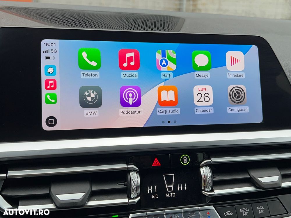 BMW Seria 3 320i Aut. Sport Line - 31